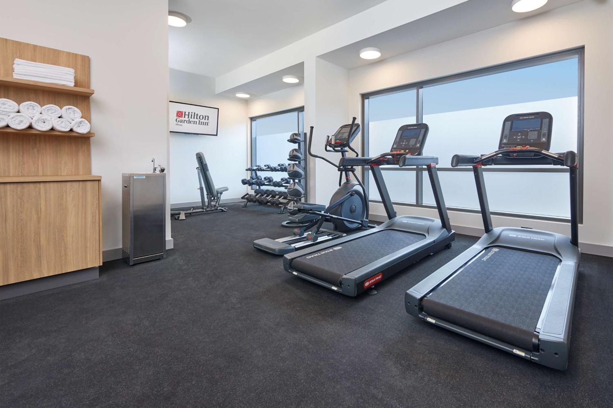 Hilton Garden Inn Albany, Wa Экстерьер фото