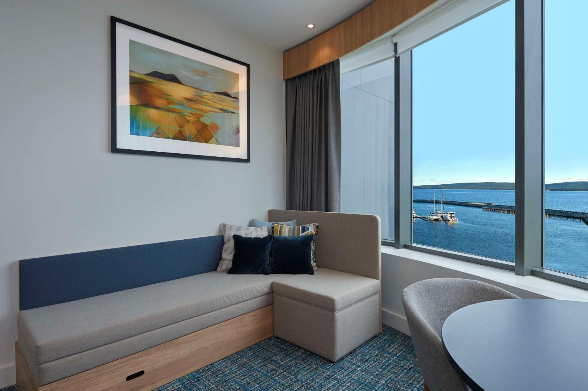 Hilton Garden Inn Albany, Wa Экстерьер фото